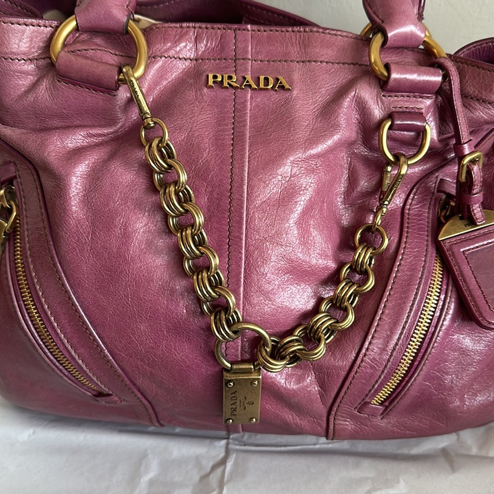 Handbag - Picture 3 of 17